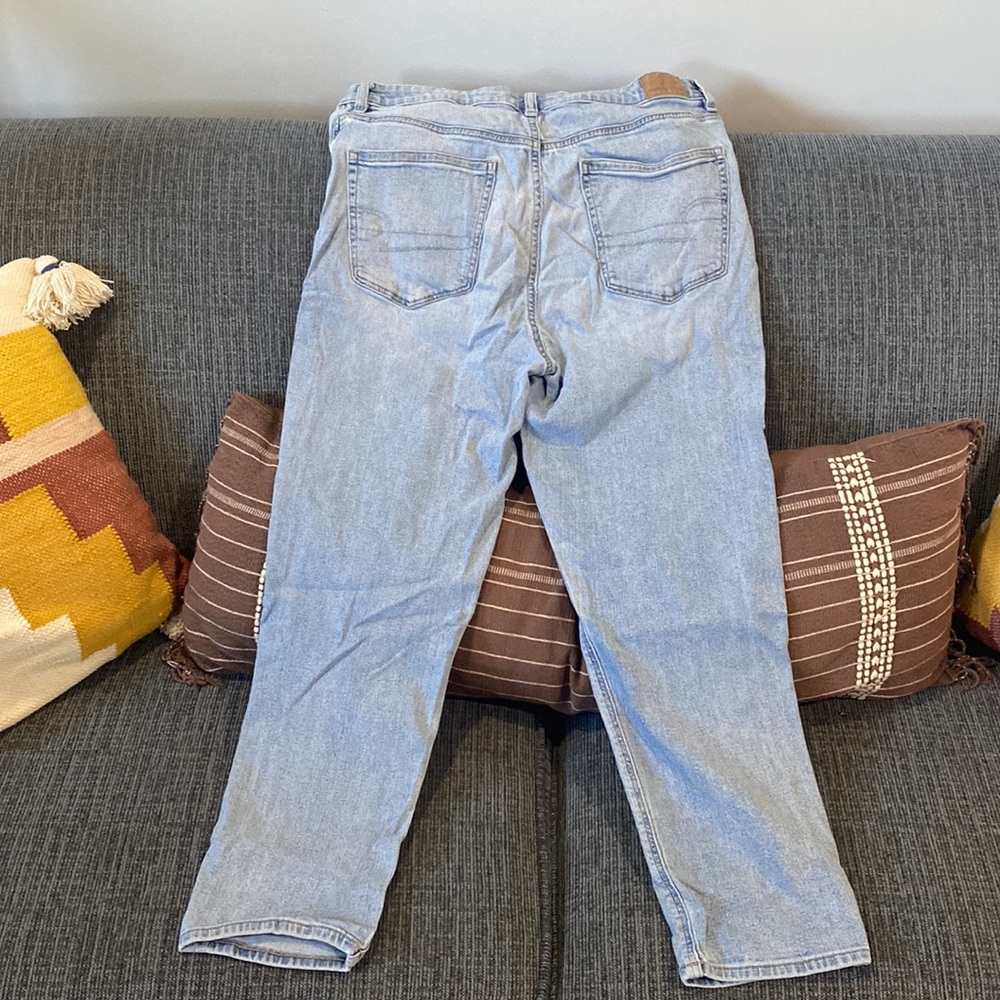 American eagle blue jeans